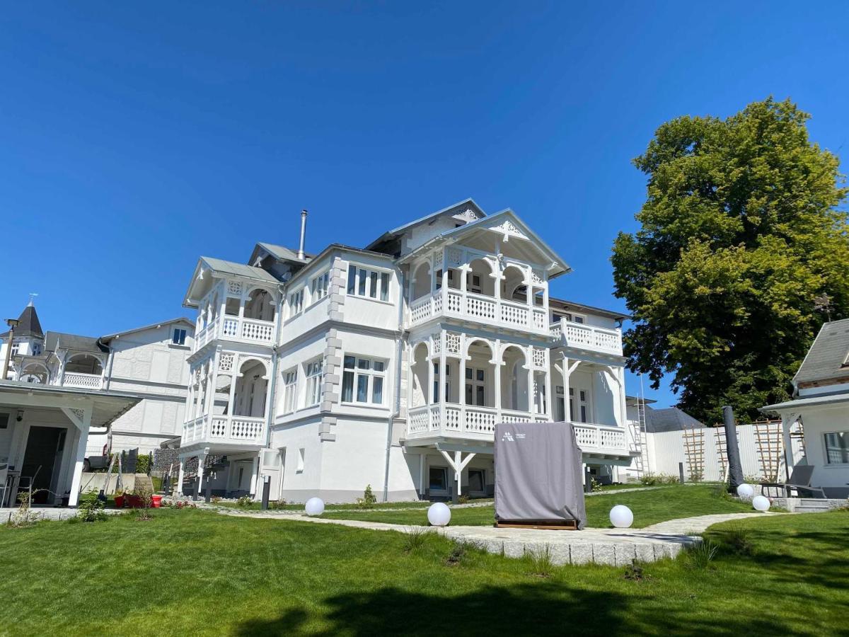 Villa Jenny - Ferienappartement 1 Mit Meerblick Sassnitz Bagian luar foto