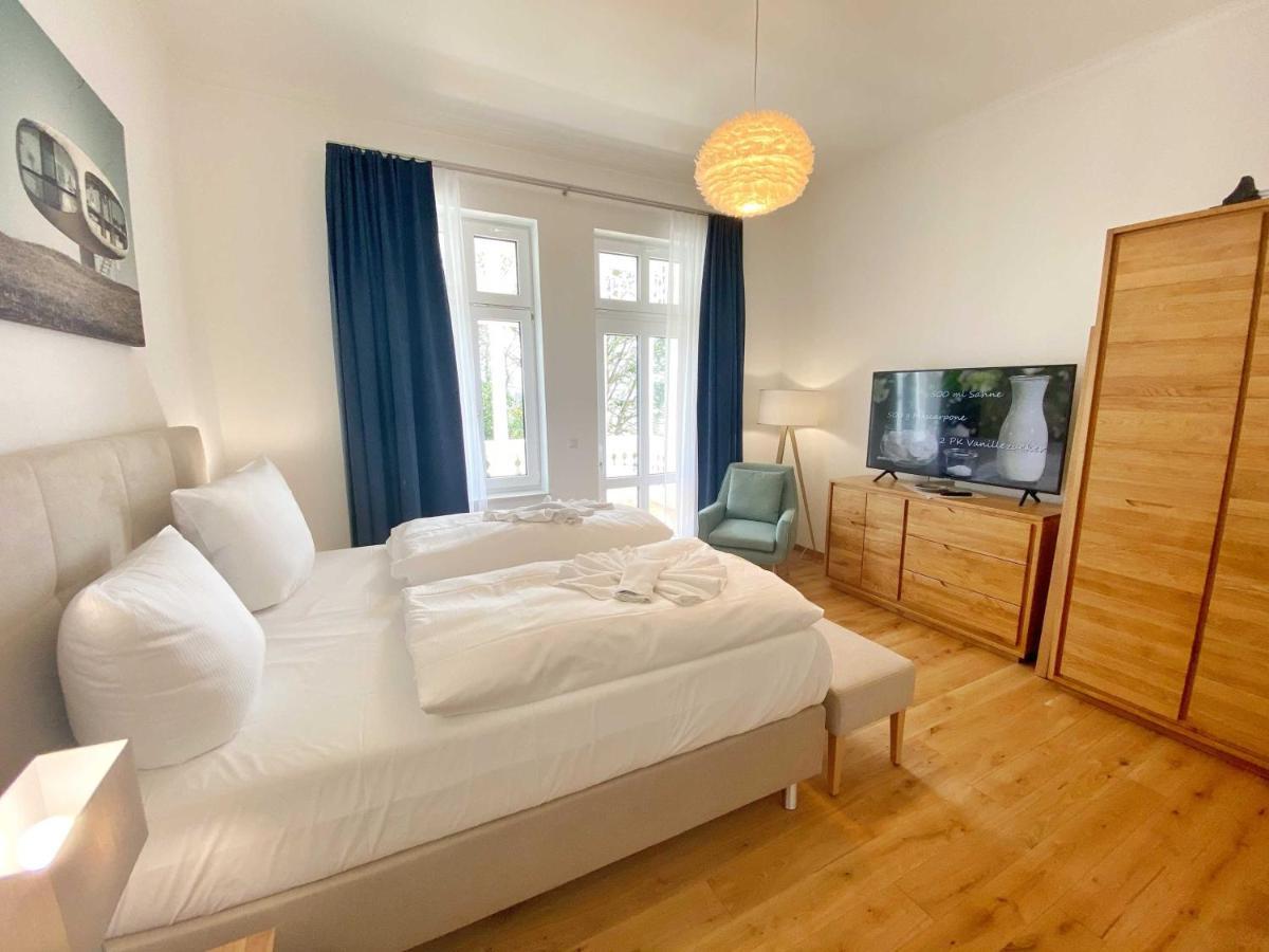 Villa Jenny - Ferienappartement 1 Mit Meerblick Sassnitz Bagian luar foto